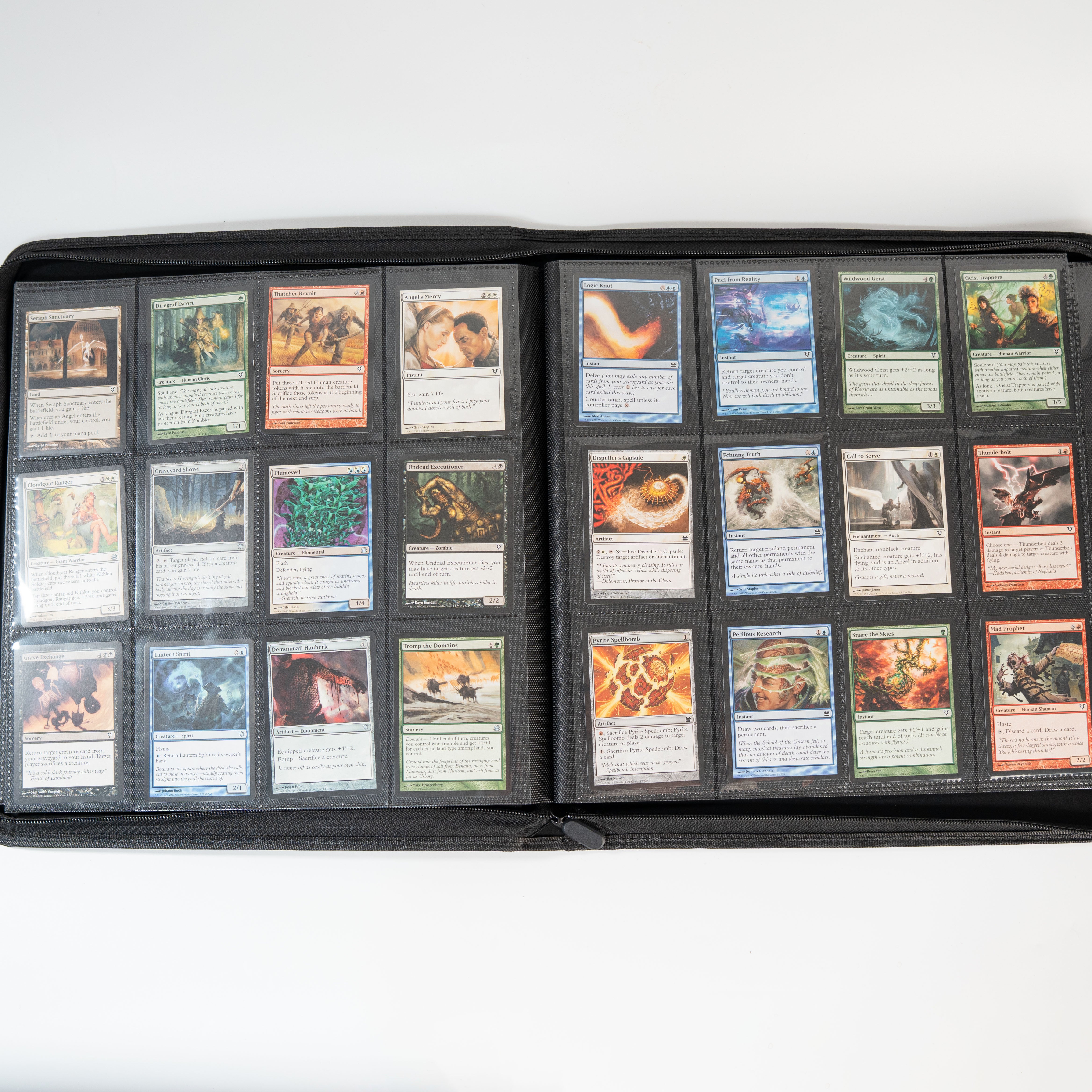 12 Pocket PU Trading Card Binder with 480 Card Capacity