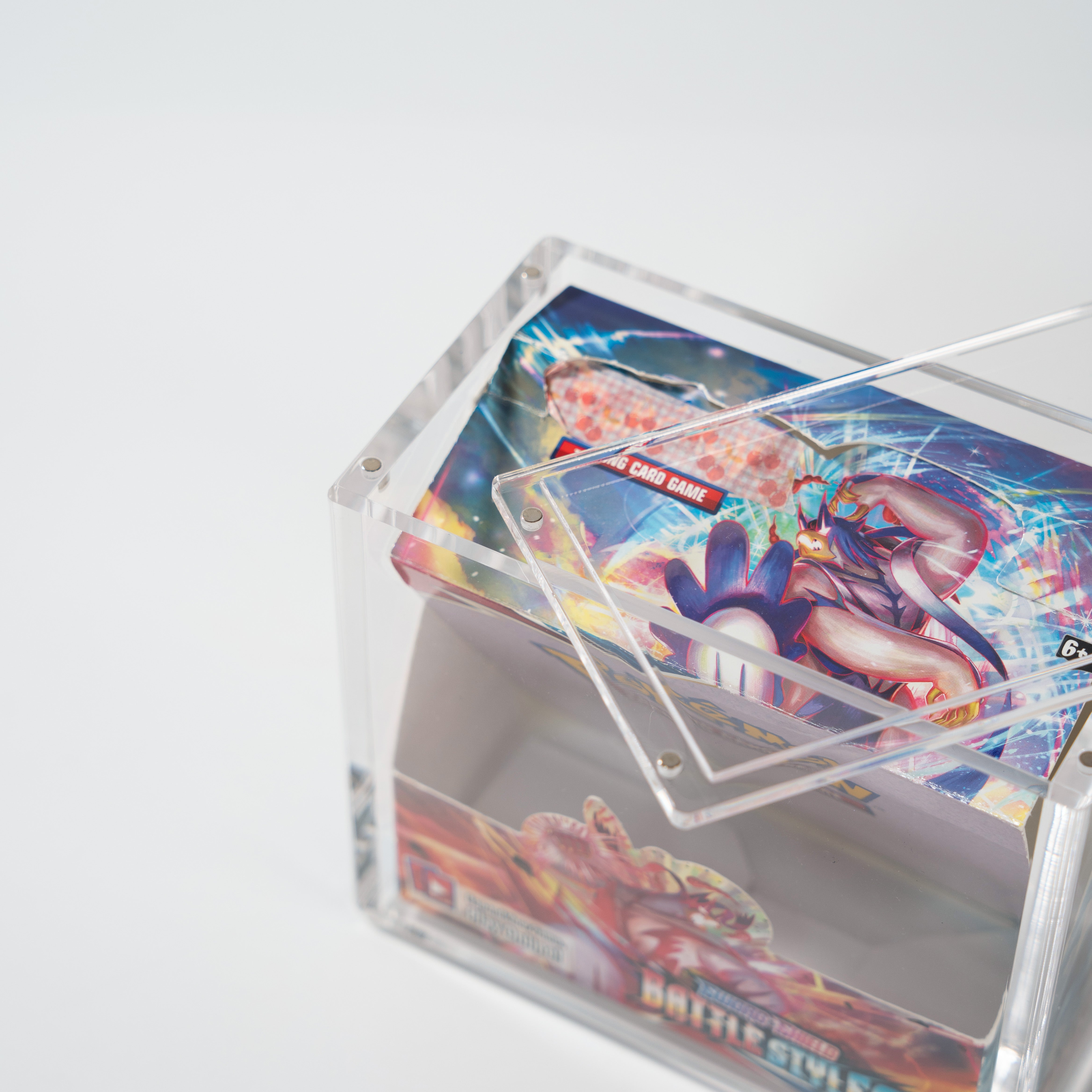 Luna Fabrication Acrylic Display Case For Pokemon Large Booster Tin – Clear Protection